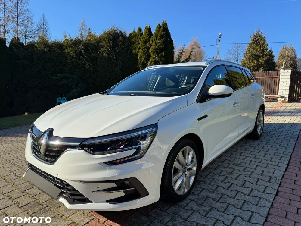 Renault Megane ver-grandtour-e--tech-plug--in-hybrid-160-e--tech-engineered - 1