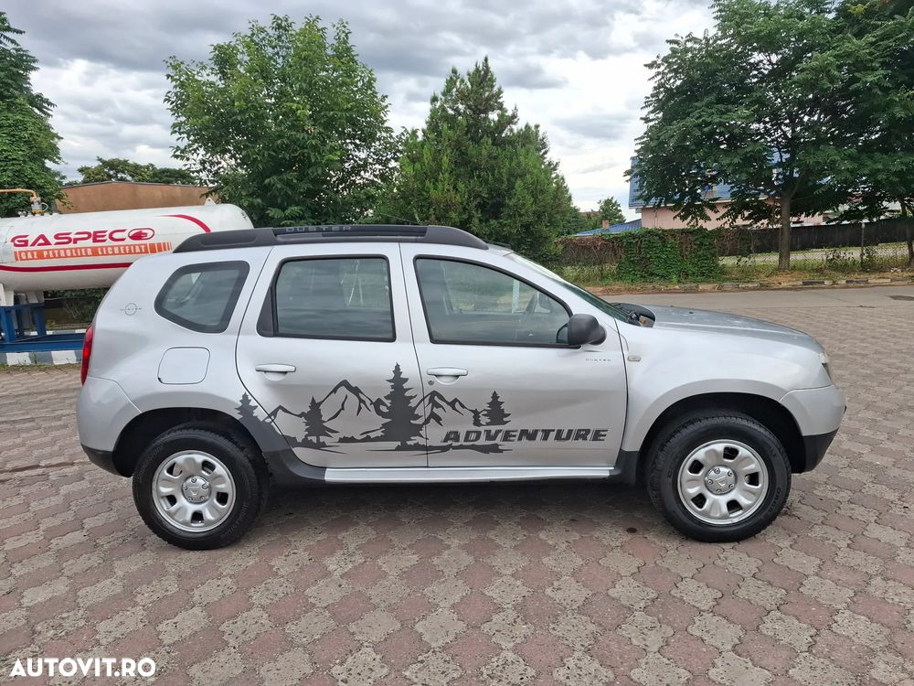 Dacia Duster 1.6 16V 105 4x4 Prestige - 6