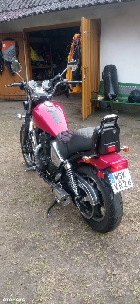 Kawasaki LTD - 14