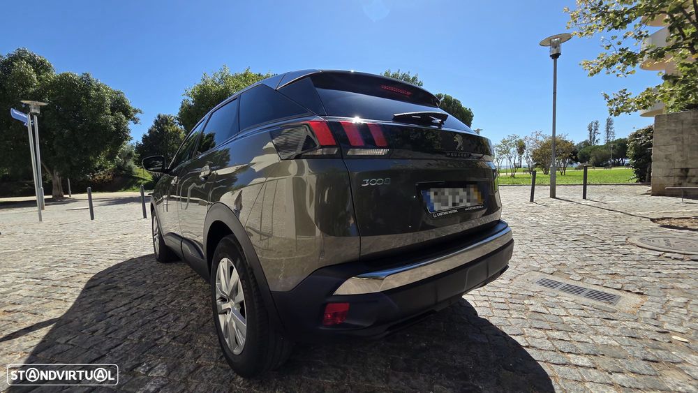 Peugeot 3008 1.5 BlueHDi Active - 21