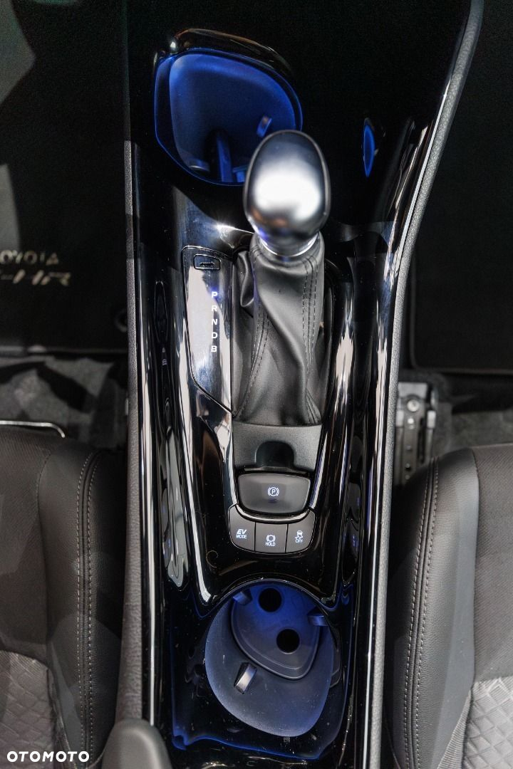 Toyota C-HR - 27