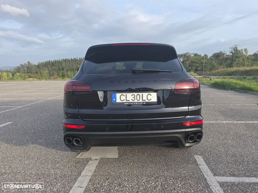 Porsche Cayenne S E-Hybrid Platinum Edition - 34