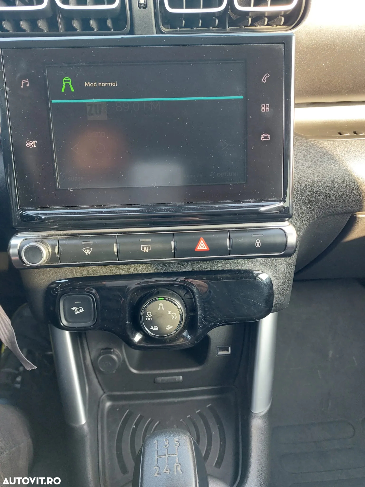 Citroën C3 AIRCROSS 1.2 PureTech S&S BVM Shine - 17