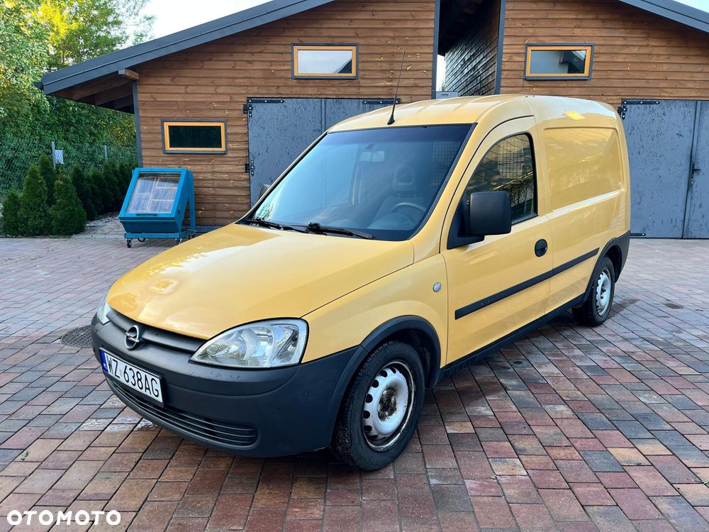 Opel Combo - 1