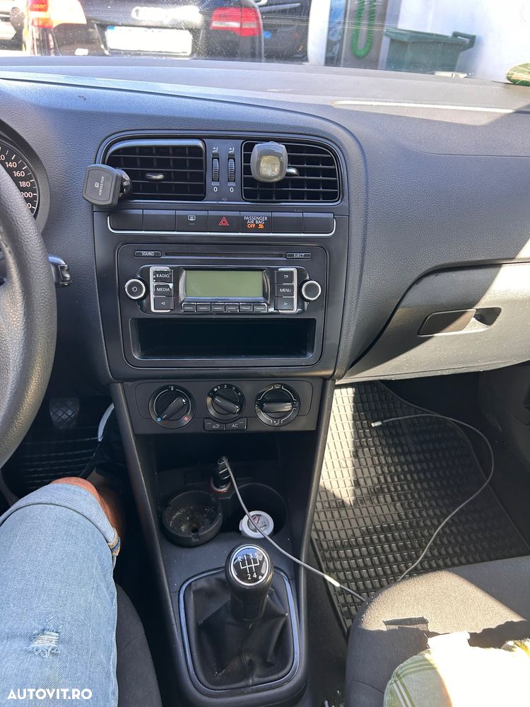 Volkswagen Polo - 10