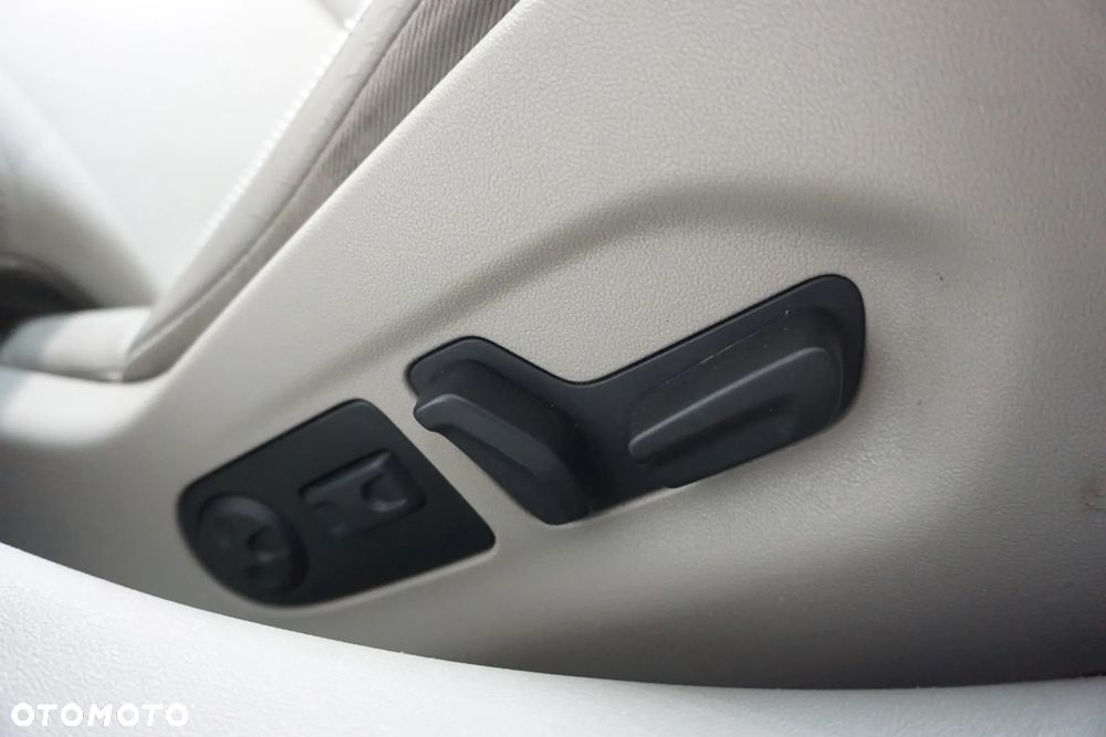 Citroën C5 HDi 135 Automatik Business Class - 28