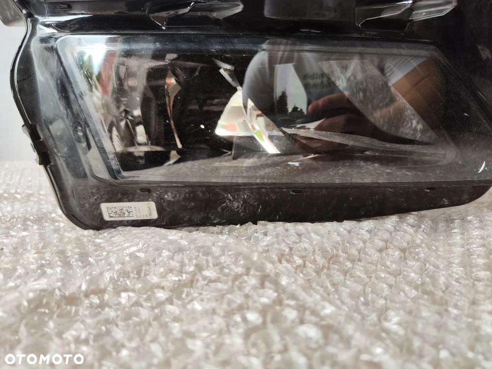 Reflektor Prawy Skoda Karoq 57B941010 Lampa Prawa - 3