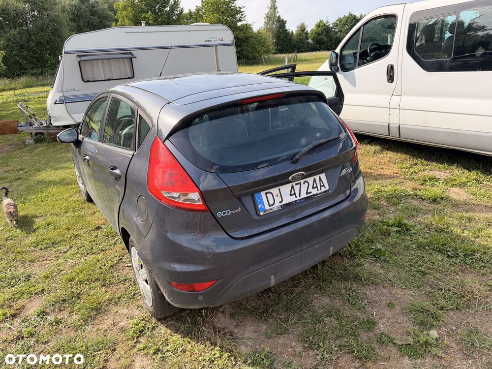 Ford Fiesta - 3