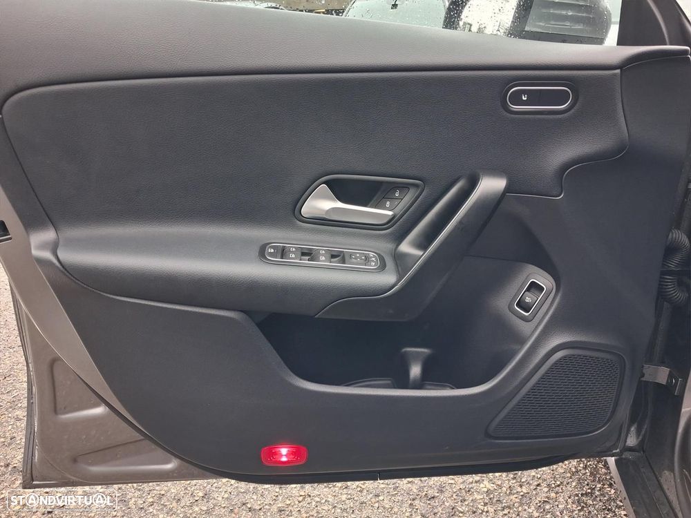 Mercedes-Benz CLA 180 d Style Plus Aut. - 8