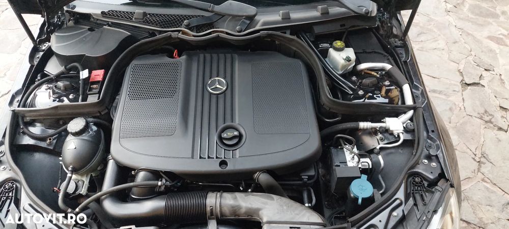 Mercedes-Benz C 180 CDI DPF (BlueEFFICIENCY) Avantgarde - 12