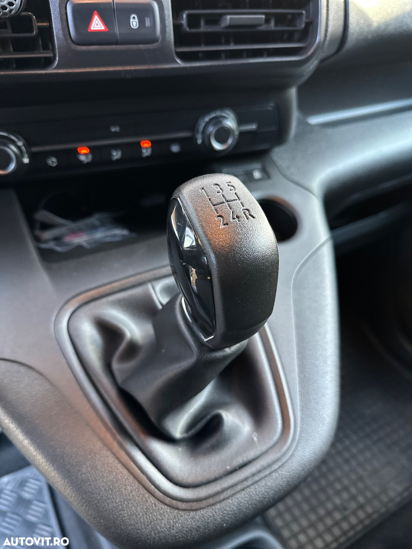 Opel Combo - 8