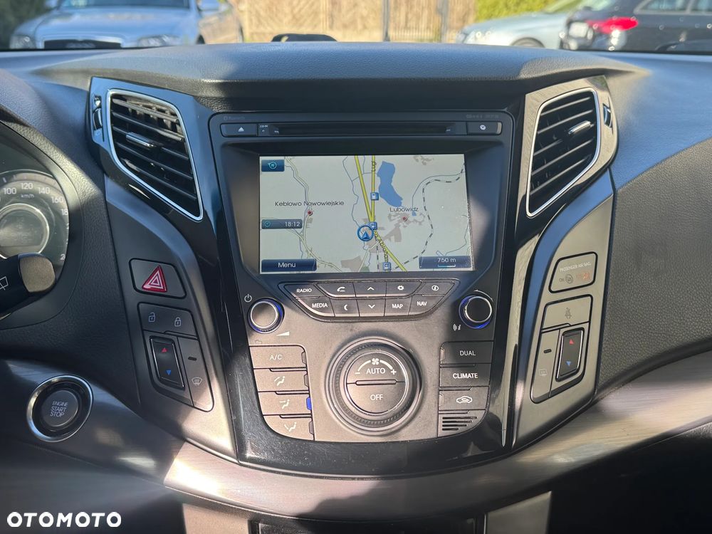 Hyundai i40 i40cw 1.7 CRDi Automatik Fifa World Cup Edition - 13