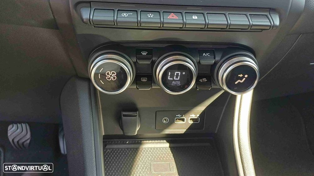 Renault Captur 1.0 TCe Techno - 12