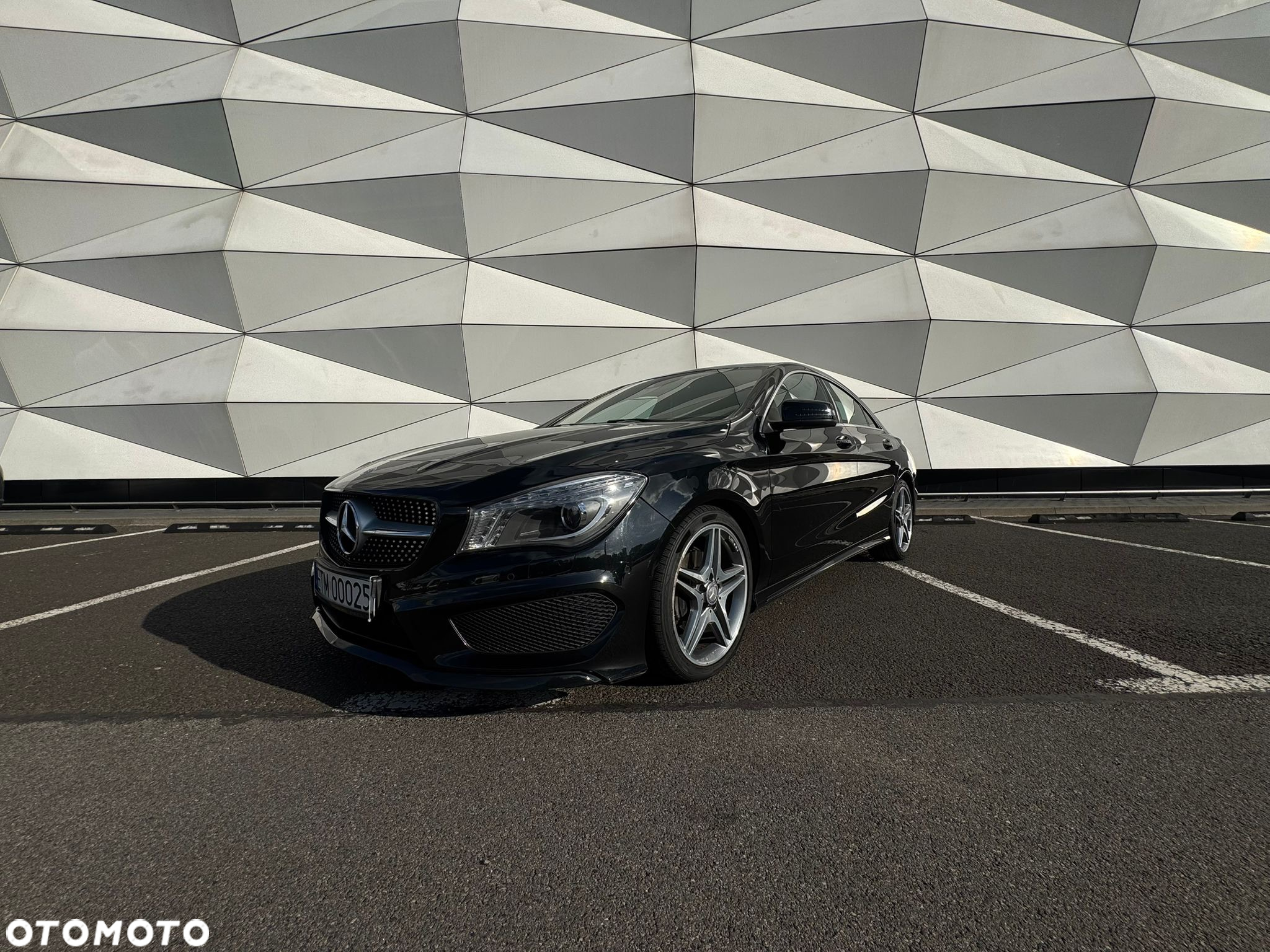 Mercedes-Benz CLA - 8
