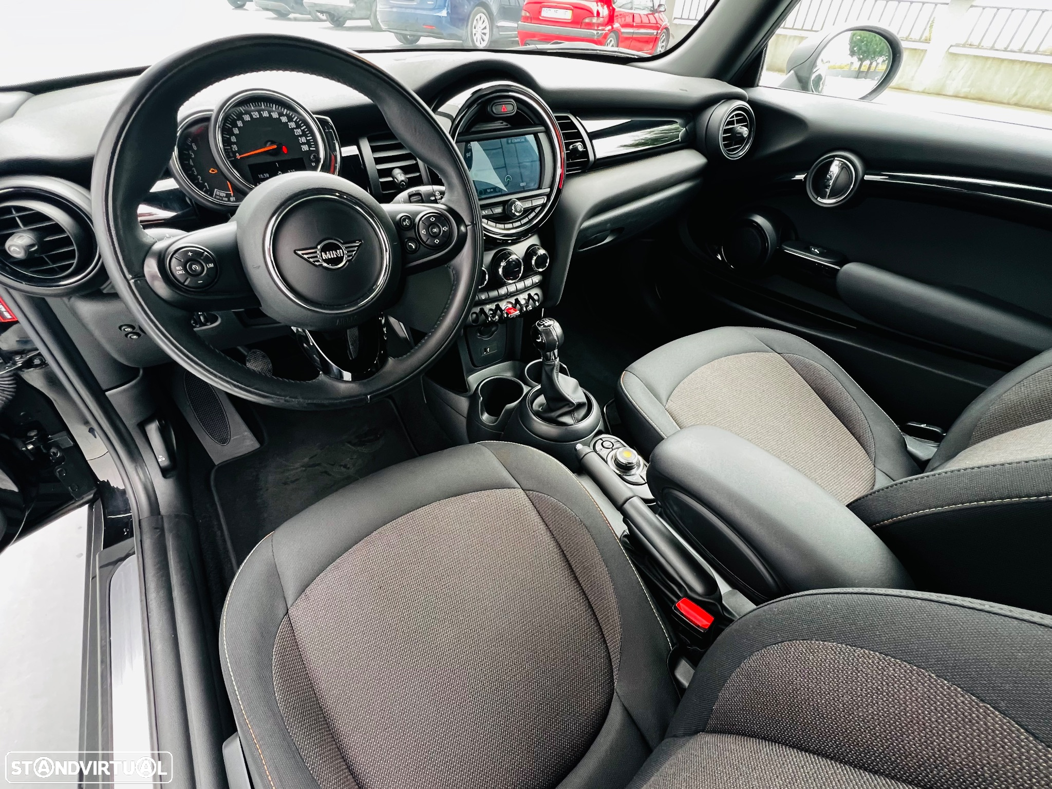 MINI 3 Portas One Sport Edition - 10