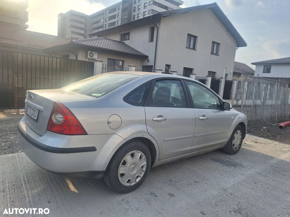 Ford Focus - 4