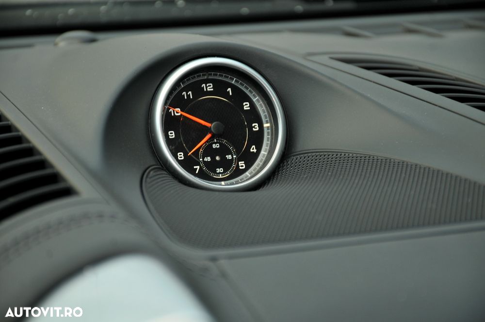 Porsche Cayenne Platinum Edition - 19