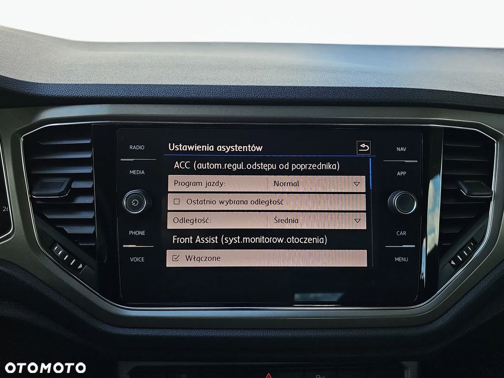 Volkswagen T-Roc 1.5 TSI ACT Advance DSG - 23