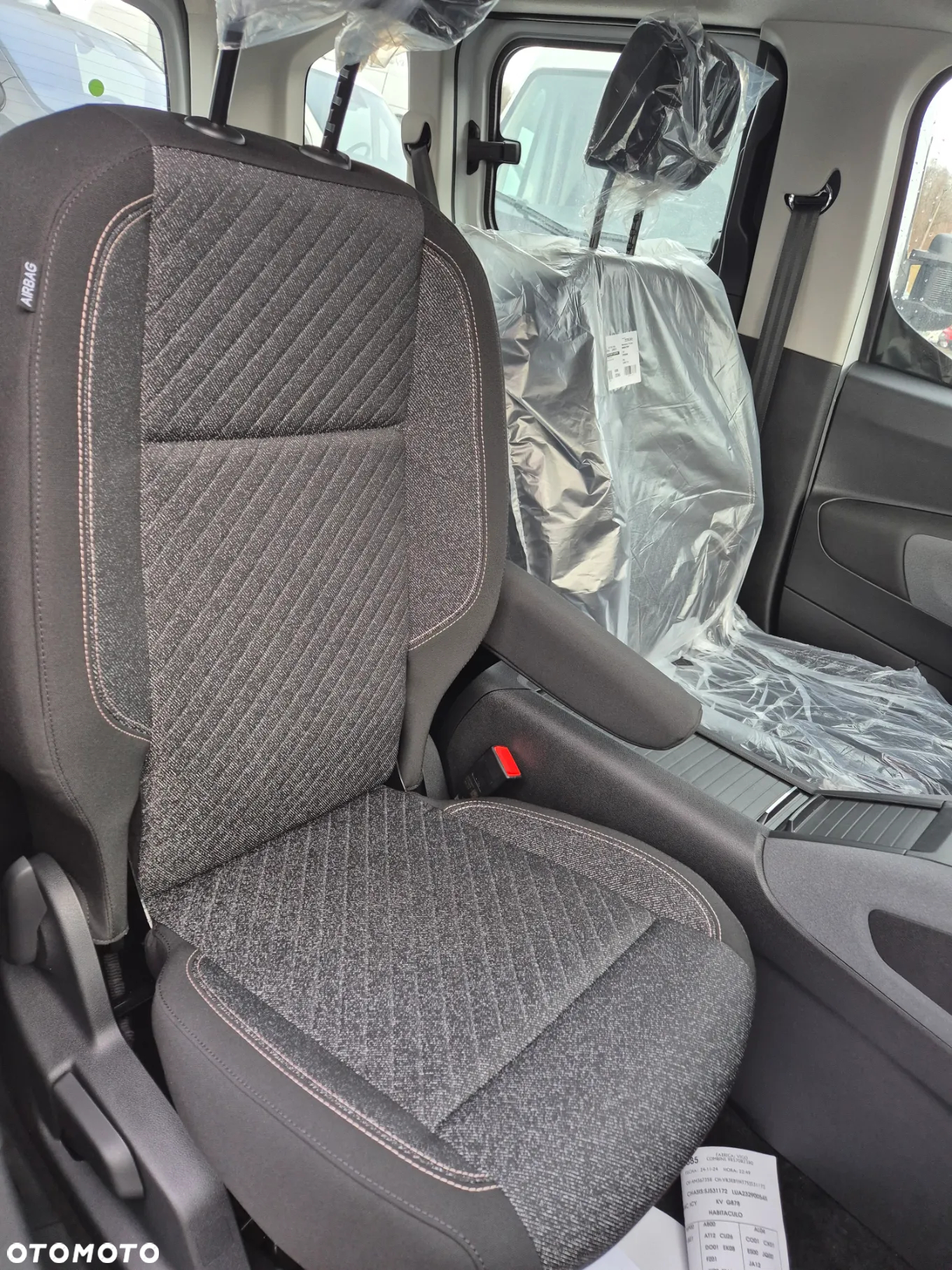 Peugeot Rifter 1.5 BlueHDI Allure S&S - 9