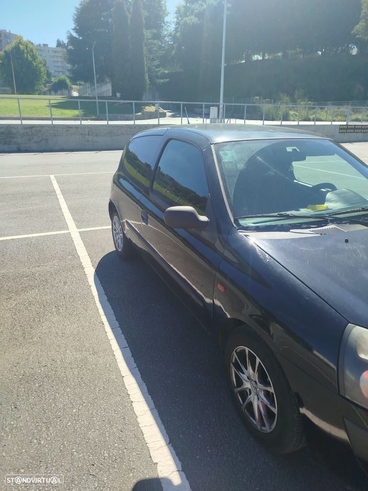 Renault Clio 1.5 dCi Expression - 3