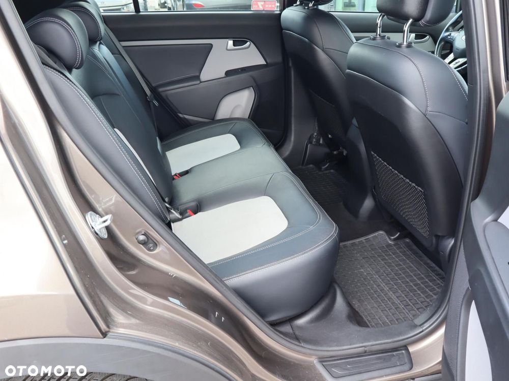 Kia Sportage - 8