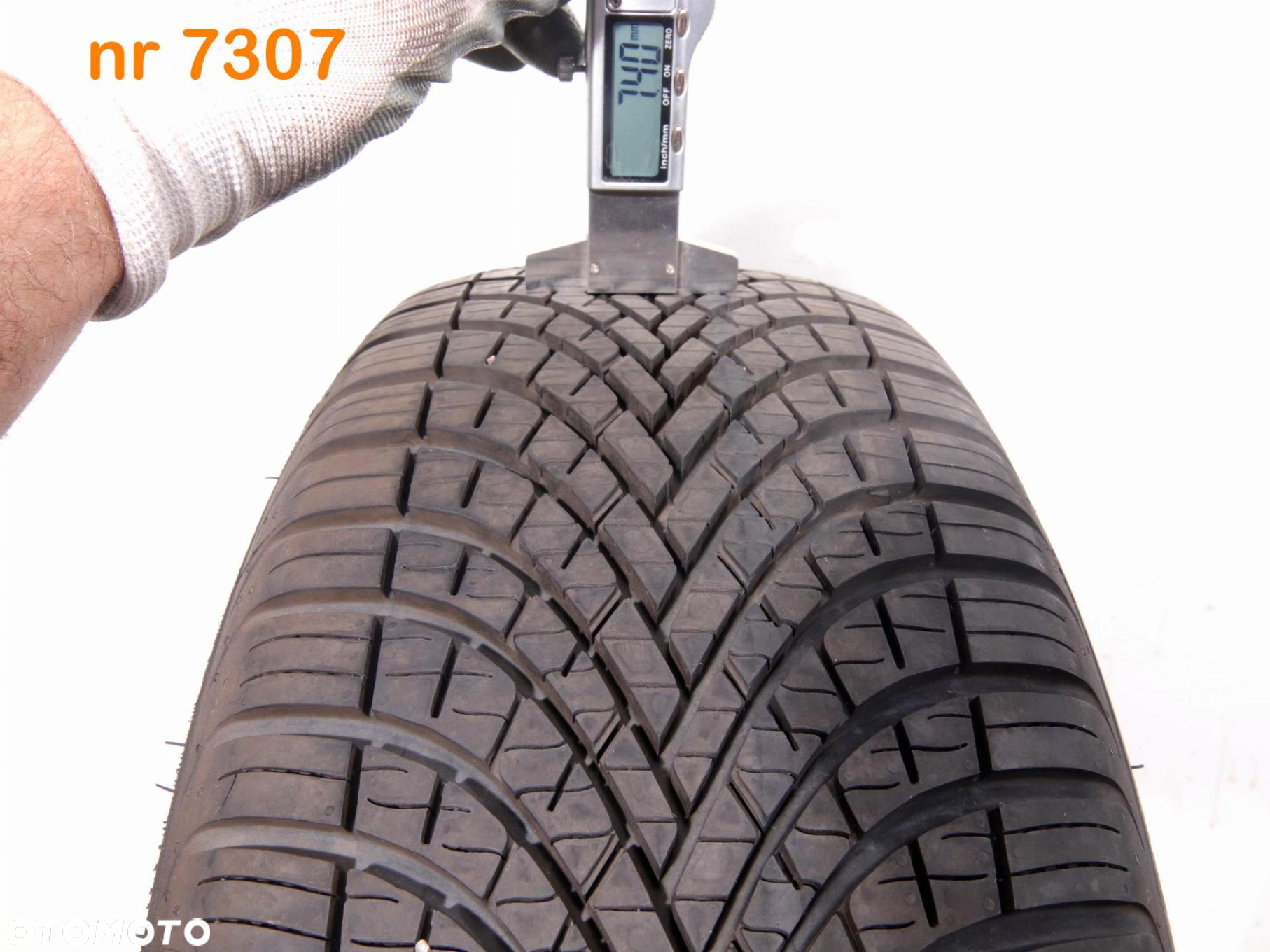 Dębica Navigator 3 205/60 R16 DEMO - 2
