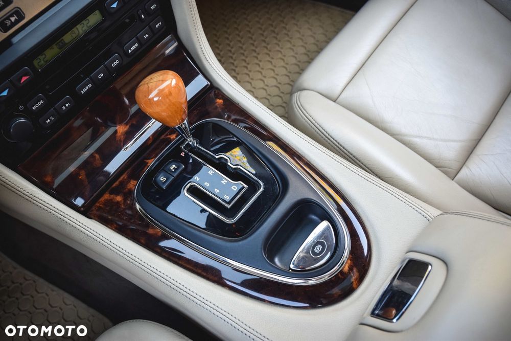 Jaguar XJ XJ6 3.0 High - 15