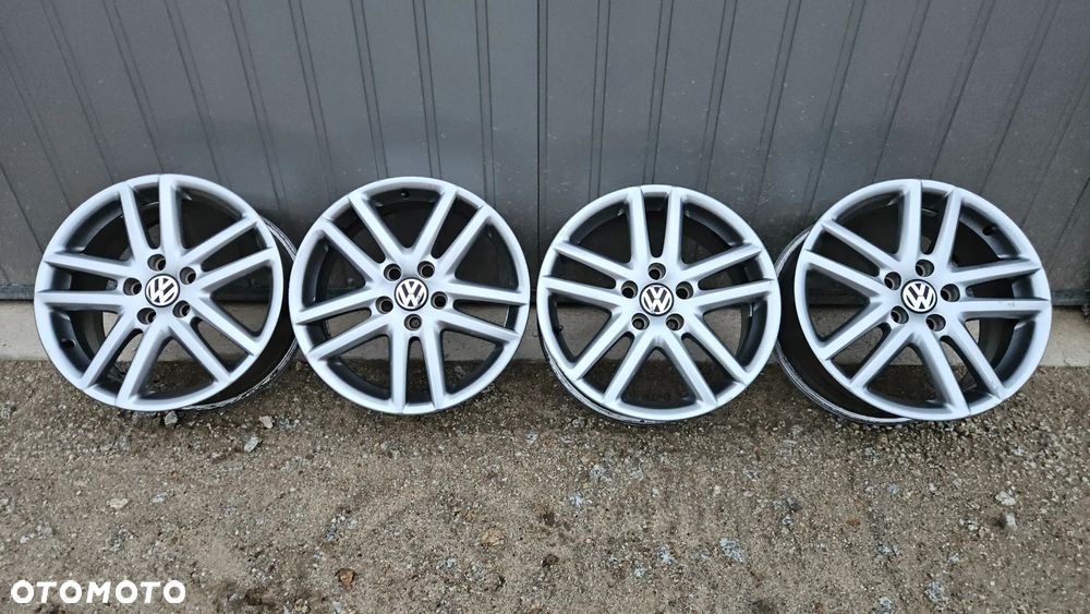 Felgi alufelgi VW Golf Passat Seat Skoda 17 5x112 17" Golf V 5 Golf VI 6 - 1