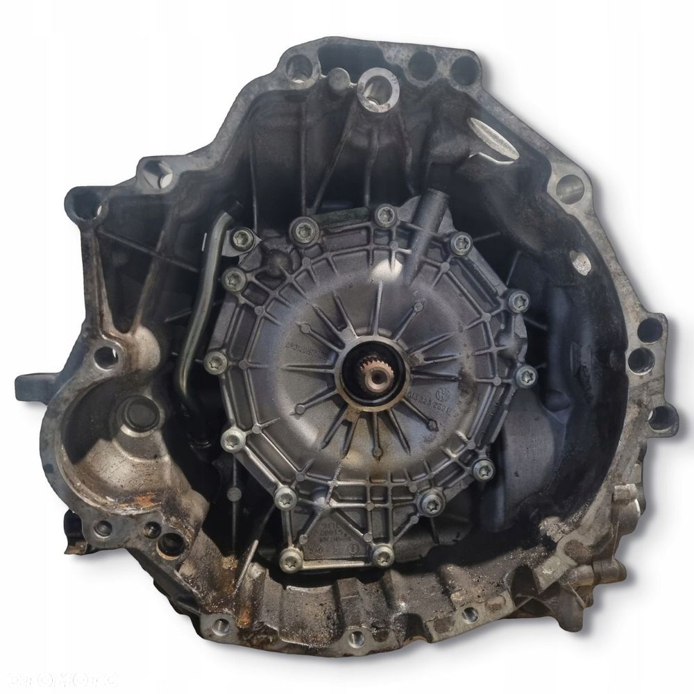 SKRZYNIA BIEGÓW Audi A4 B6 B7 1.8 T TURBO benzyna MULTITRONIC automat HBD - 4