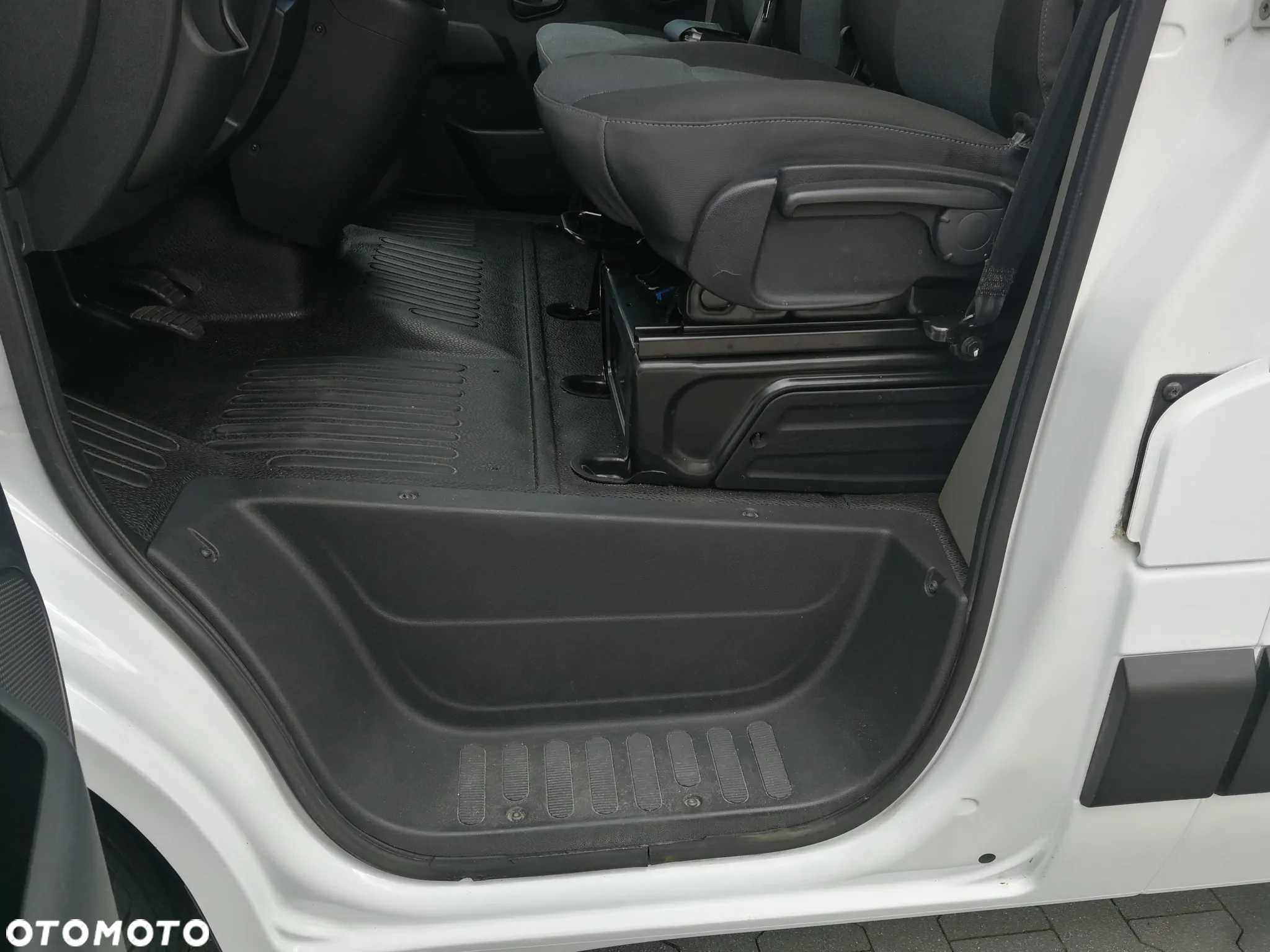 Renault Master - 19