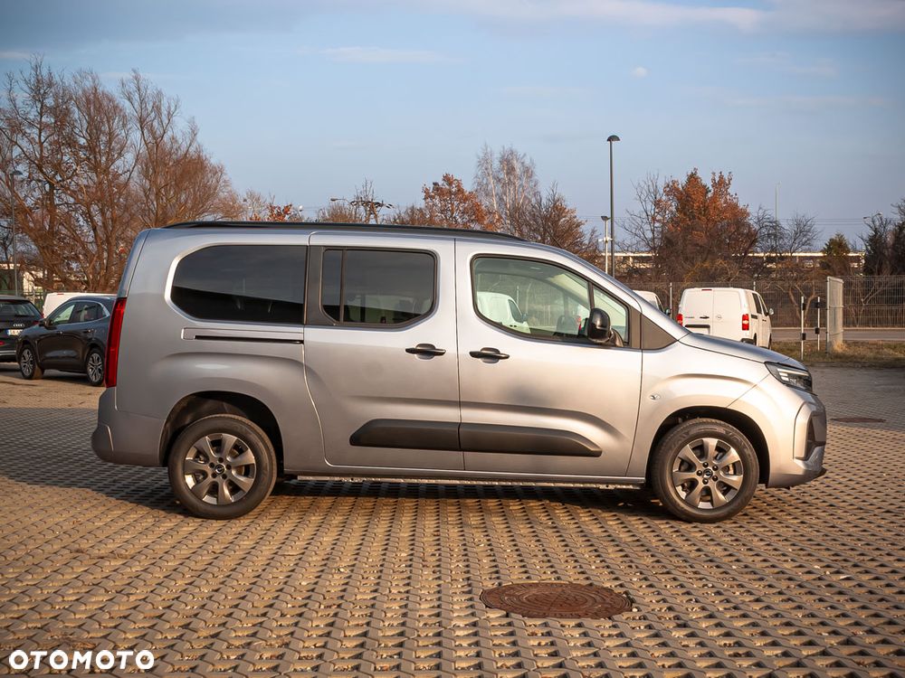 Opel Combo Kombi MPV XL Diesel 131 KM Automat - 4