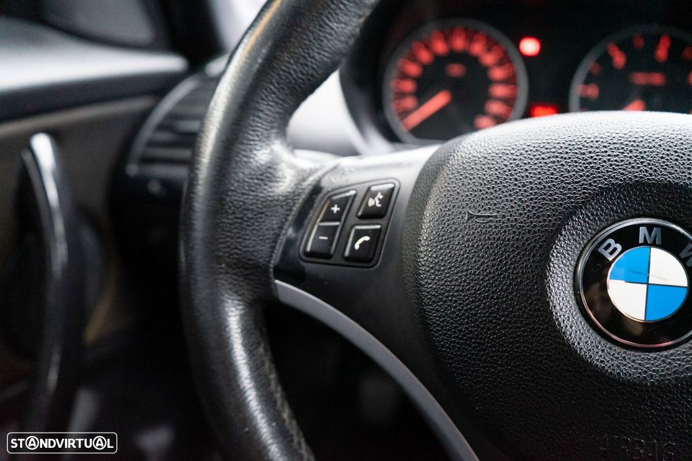 BMW 116 d DPF Edition Sport - 31