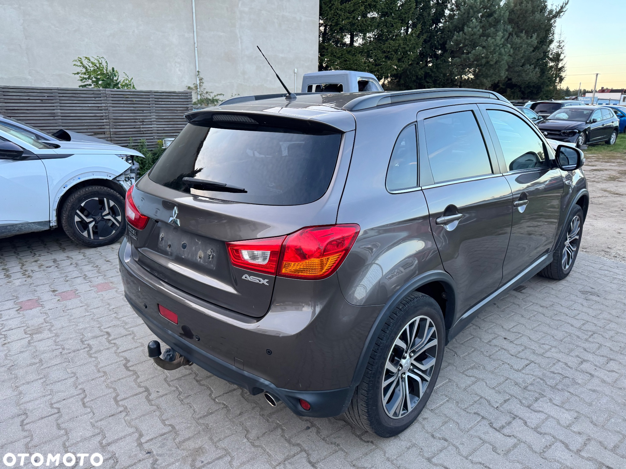 Mitsubishi ASX 1.6 2WD Diamant Edition - 8