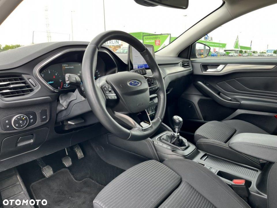Ford Focus - 11