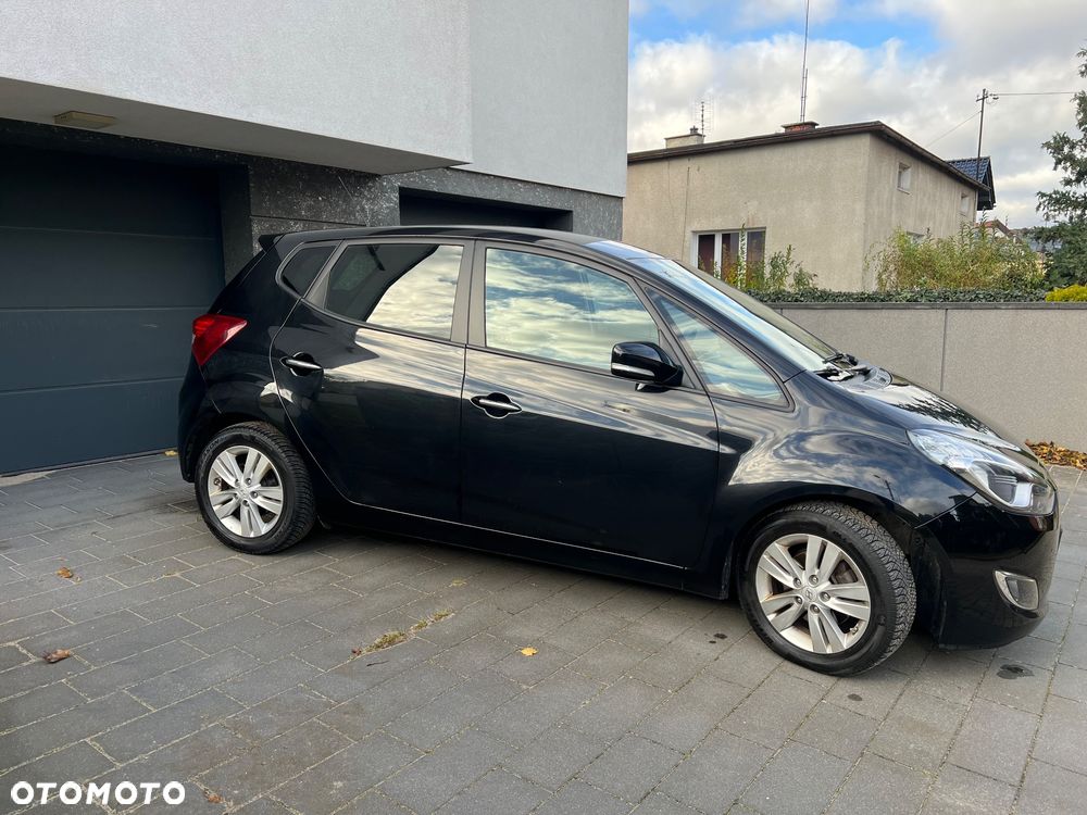 Hyundai ix20 1.6 CRDi blue Passion - 21