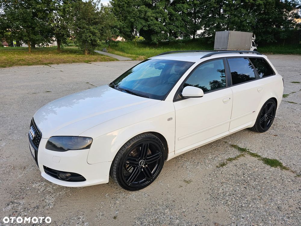 Audi A4 Avant - 1