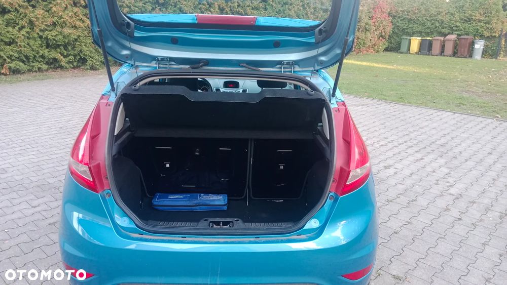 Ford Fiesta 1.25 Ambiente - 8