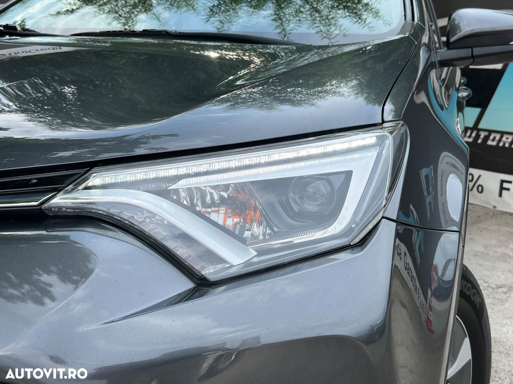 Toyota RAV4 2.5 Hybrid VVT-iE 4x2 Dynamic - 33