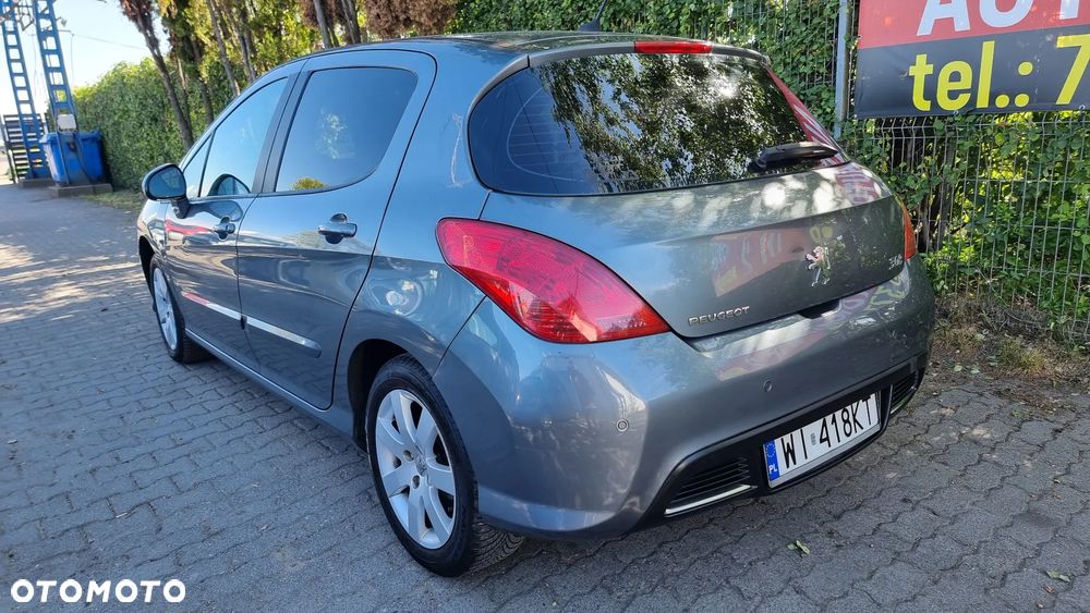 Peugeot 308 1.6 Premium Plus - 33