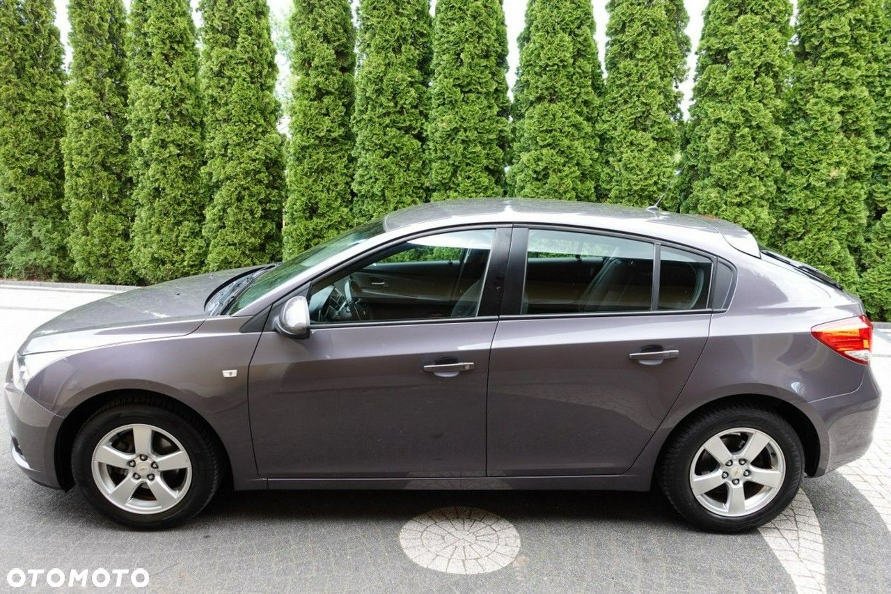 Chevrolet Cruze - 3