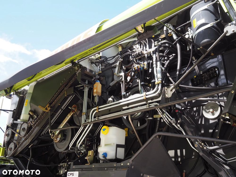 Claas Lexion 750 + V770 - 9
