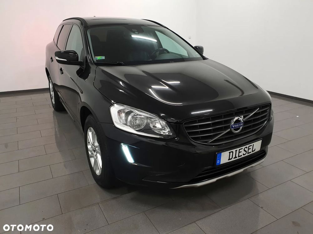 Volvo XC 60 D3 Drive-E Momentum - 33