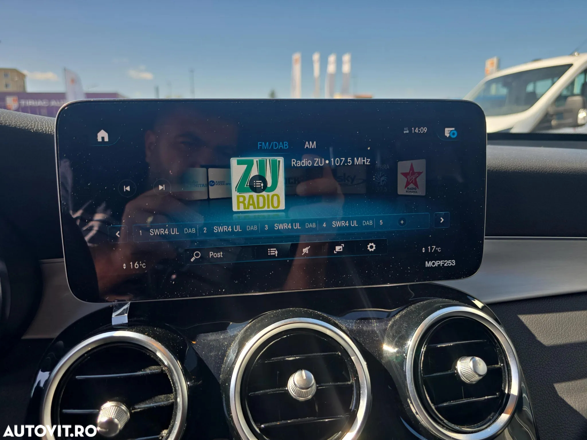 Mercedes-Benz GLC - 20