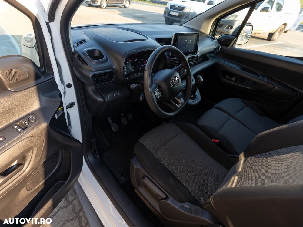 Toyota Proace - 9
