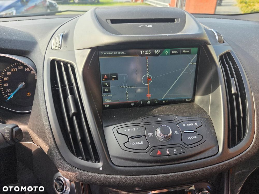 Ford Kuga 1.5 EcoBoost 2x4 Titanium - 18
