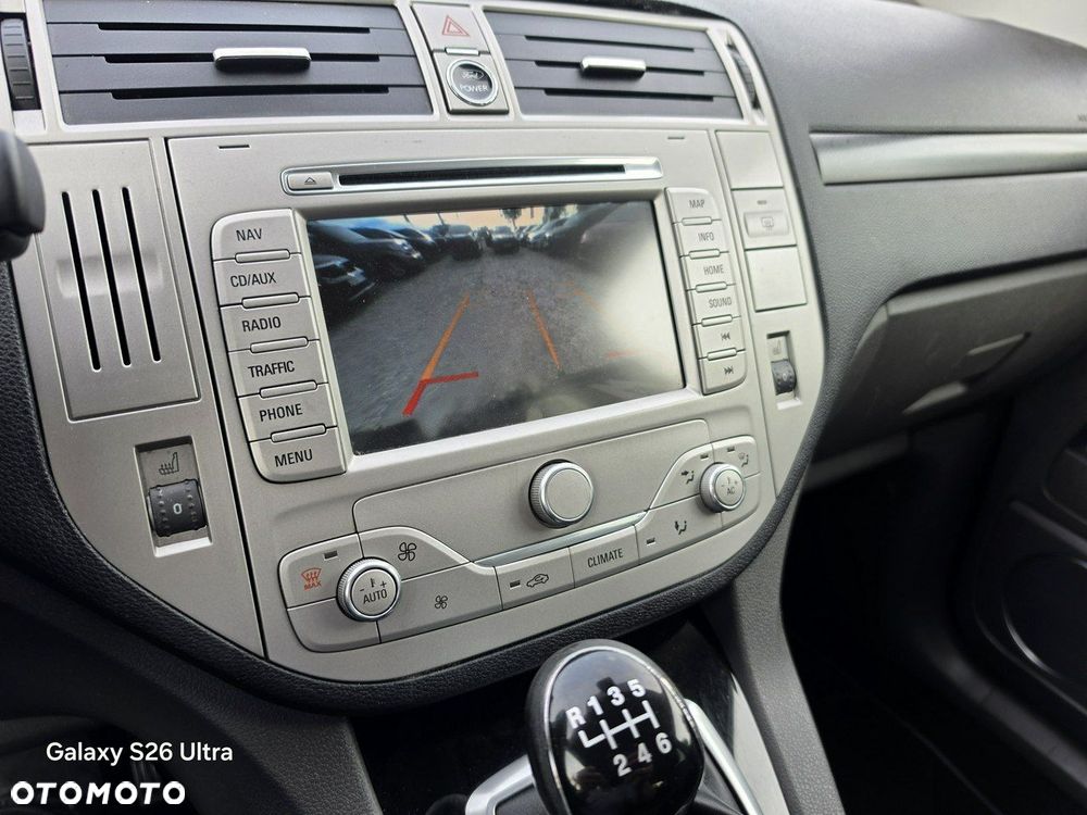 Ford Kuga 2.0 TDCi 4x4 Titanium - 38