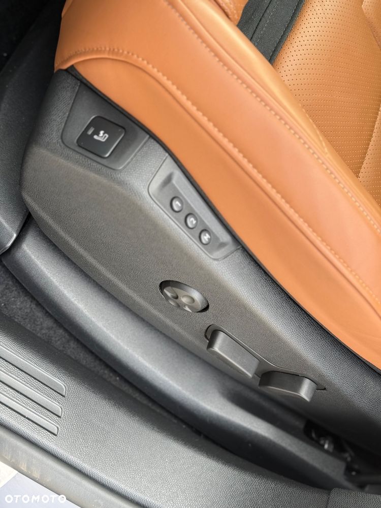 DS Automobiles DS 7 Crossback 1.6 E-Tense 4x4 Louvre - 21