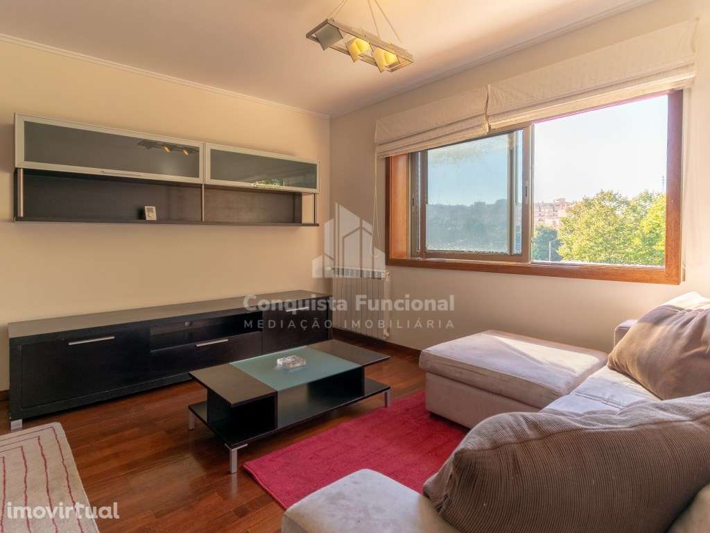 T2 mobilado e equipado Hospital São João - Grande imagem: 3/20