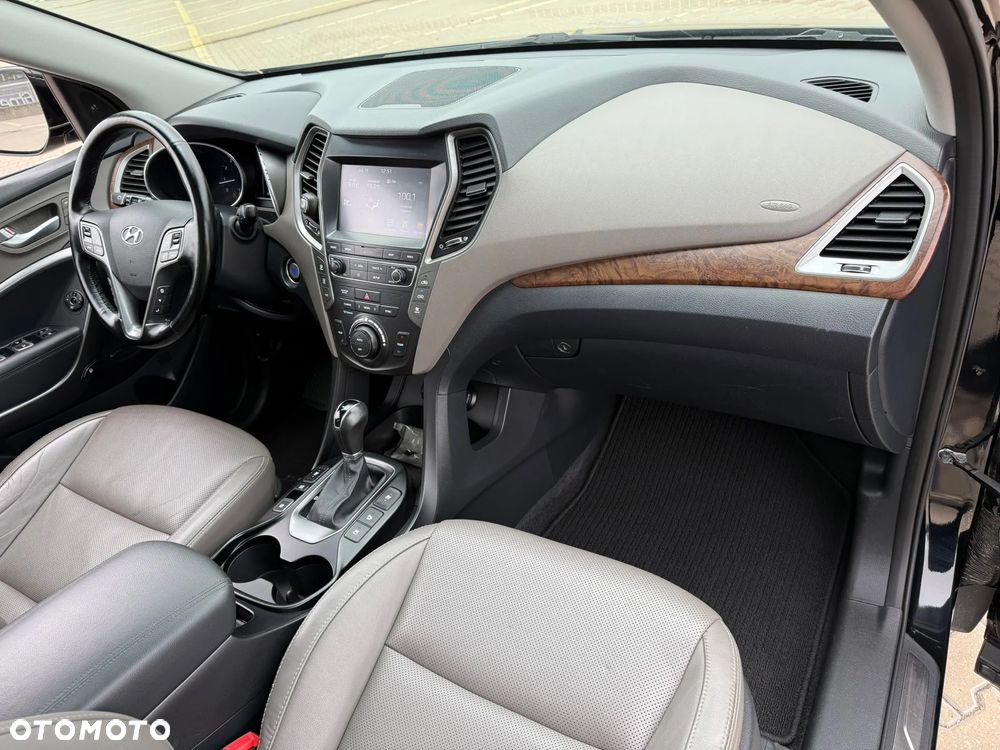 Hyundai Santa Fe - 17