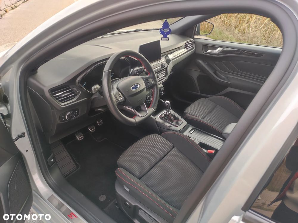 Ford Focus 1.5 EcoBlue ST-Line - 19
